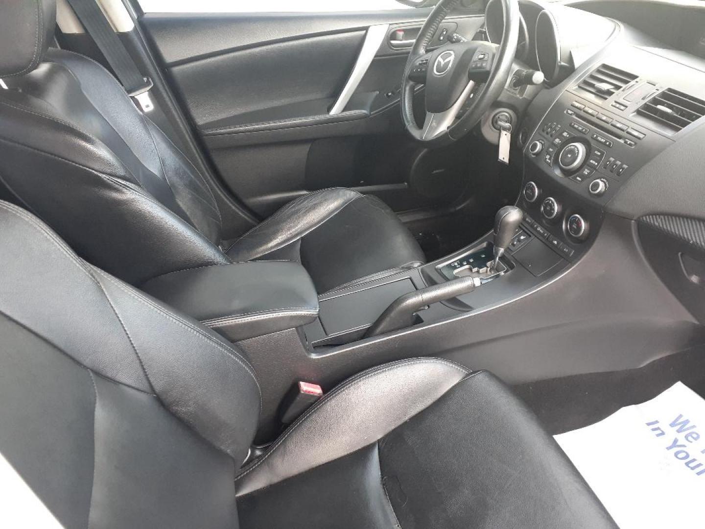 2012 Mazda MAZDA3 s Grand Touring 4-Door (JM1BL1W64C1) with an 2.5L L4 DOHC 16V engine, located at 2015 Cambell Street, Rapid City, SD, 57701, (605) 342-8326, 44.066433, -103.191772 - CARFAX AVAILABLE - Photo#4